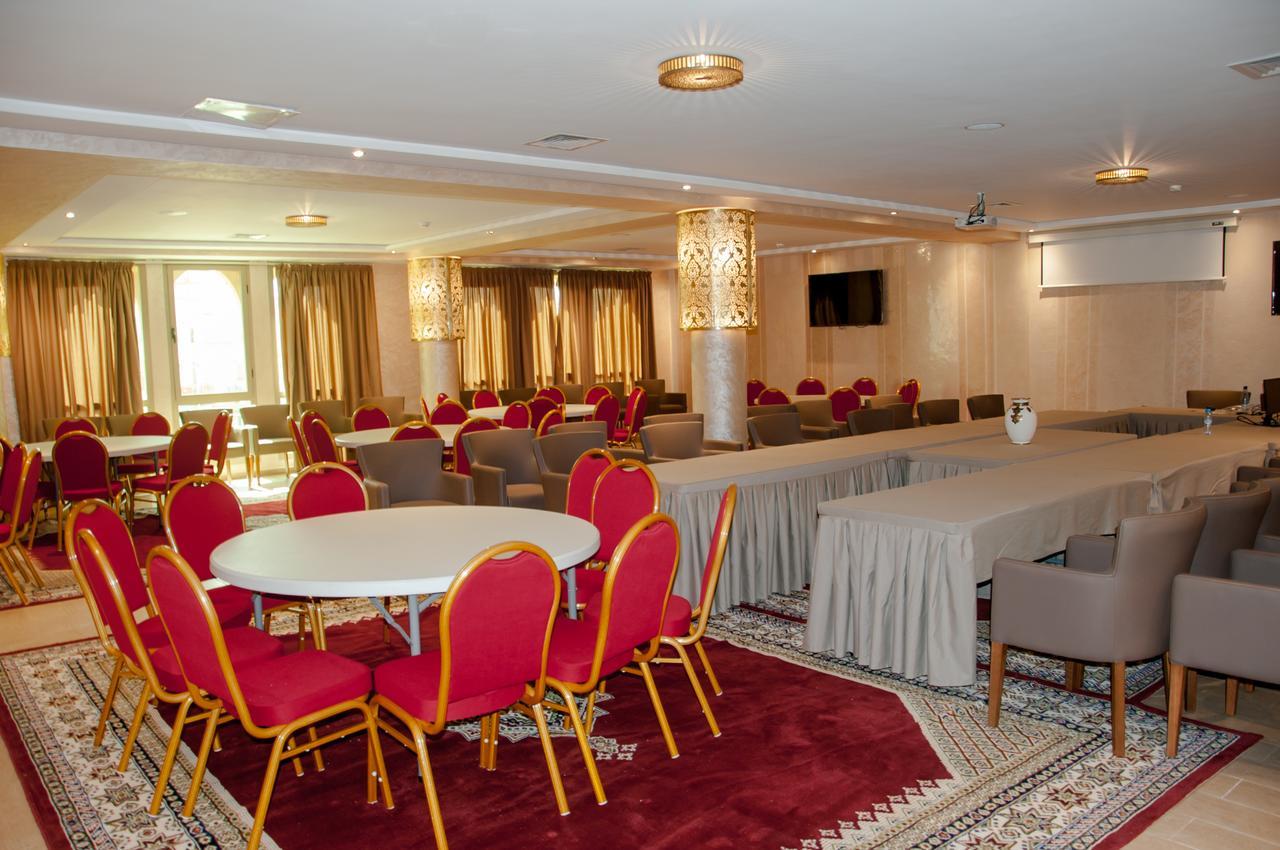 Sania Hotel Sidi Bennour Buitenkant foto